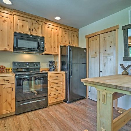 Private Leavenworth Cabin With Mtn Views And Fire Pit Екстериор снимка